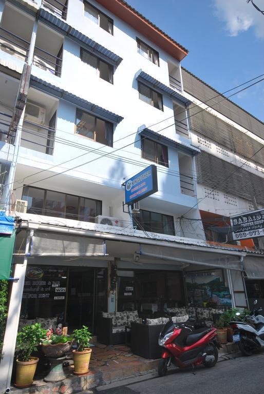 Kingfisher House & Bar Pattaya Esterno foto
